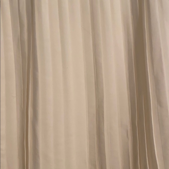 American Eagle white blouse - Picture 2 of 4